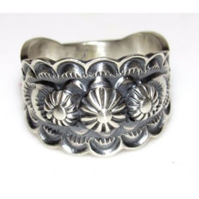 Navajo Band Ring Size 7.5 Sterling Silver Repousse Band Signed Bennie Ramone