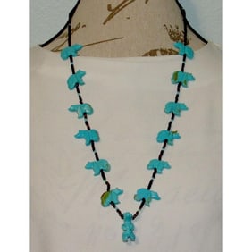 Vintage Zuni Hand Carved Bear Fetish Heishi Native American Necklace