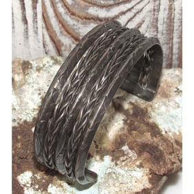 Old Pawn Navajo Double Carinated Ingot Cuff Bracelet Sterling Silver Native