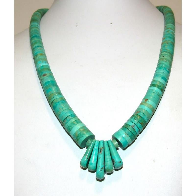 Santo Domingo Royston Turquoise Heishi Necklace Lupe Lovato: Spectacular Santo Domingo sterling silver and hand cut, hand strung Royston mine turquoise disc heishi necklace with jaclas by the highly collectible, regarded Santo Domingo artist Lupe Lovato. This s