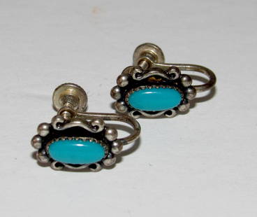Old Pawn Navajo Silver Turquoise Screw Back Earrings: Old Pawn Navajo Silver Turquoise Screw Back Earrings. FREE US SHIPPING ON ALL JEWELRY!