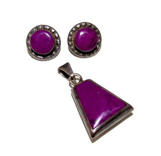 Mexican 925 Silver Purple Accents Earrigns and Pendant Set. The earrings measure about 3/4" and the: Mexican 925 Silver Purple Accents Earrings and Pendant Set. FREE US SHIPPING ON ALL JEWELRY.