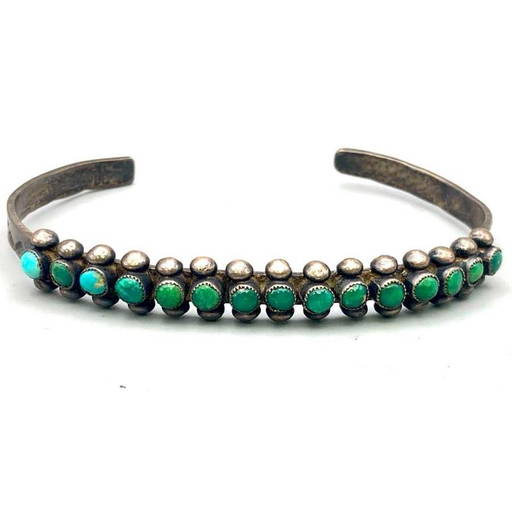 Supreme Vintage Native American Zuni Textured Inlay Turquoise Jet Coral Silver Large Ring Supreme Vintage Native American Zuni Textured Inlay Turquoise Jet Coral Silver Large Ring