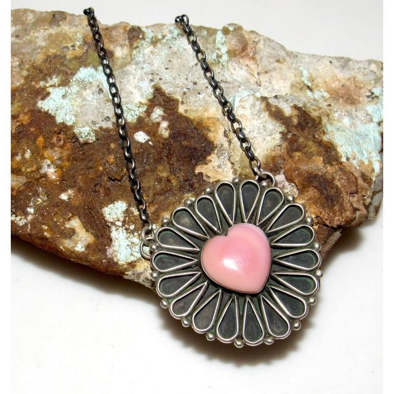 Navajo Pink Conch Shell Heart Bar Necklace Sterling Silver Native G. James (1 of 5)