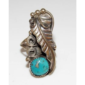 Navajo Turquoise Ring Size 5.5 Sterling Silver Squash Blossom Design Signed