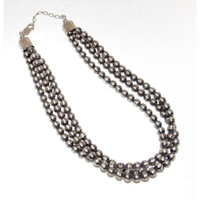 Navajo Pearls Necklace Sterling Silver Beads 16"L 3 Stand Choker