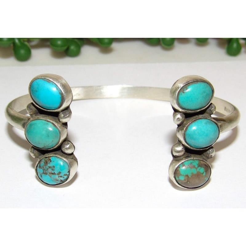 Navajo Royston Turquoise Sterling Open Stacker Cuff Bracelet Geraldine Jones: Fab sterling silver and gorgeous oval Royston turquoise Native American Navajo open stacker cuff bracelet by the Navajo artist Geraldine Jones. Wonderful craftsmanship, accented with three gorgeous, R