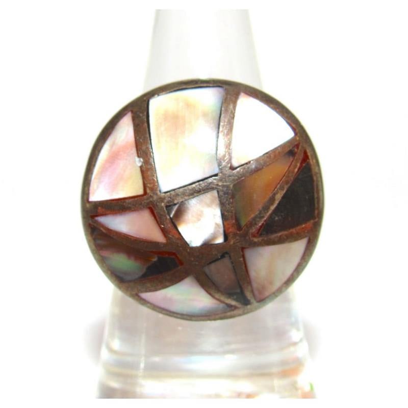 VTG Southwest Sterling Silver Mother Of Pearl Ring Size 6.5 (1 of 3)