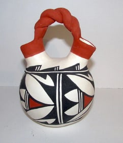 Acoma Pueblo Weding Vase