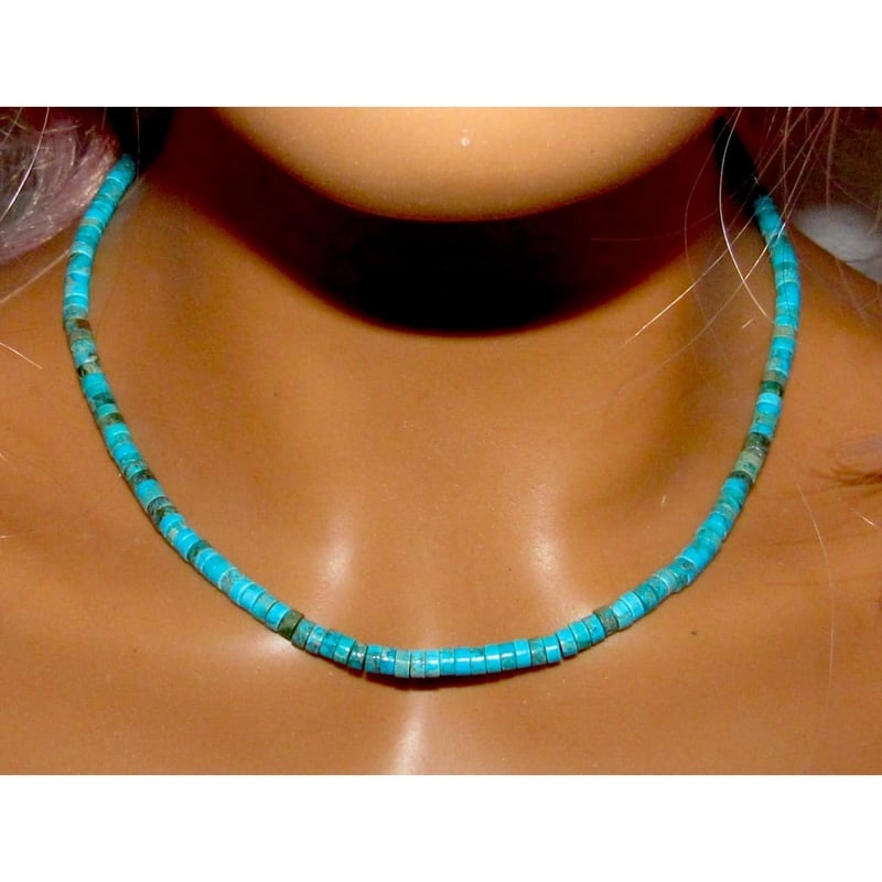 Navajo Turquoise Heishi Choker Necklace Native American 16L: Navajo Turquoise Heishi Choker Necklace Native American 16L. Stunning Navajo Kingman turquoise small rolled heishi beads choker necklace with sterling silver clasp. Measures about 16" long. Rolled tur