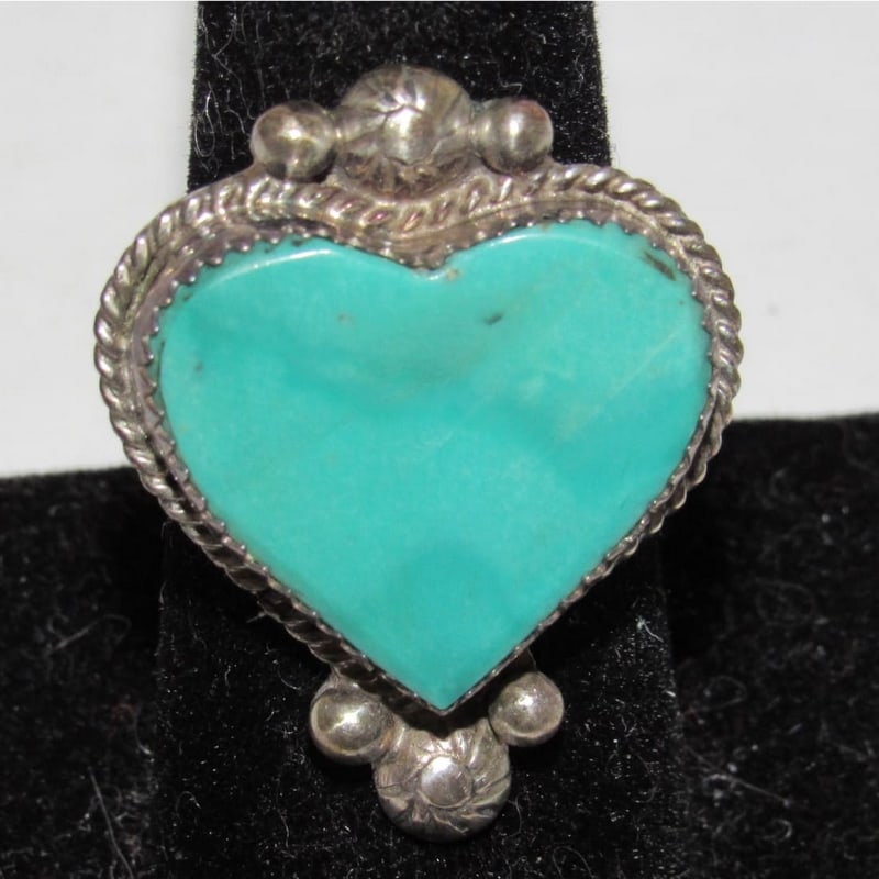 Vintage Navajo Turquoise Heart Ring Sz 7.5 Sterling Silver Signed Native (1 of 4)