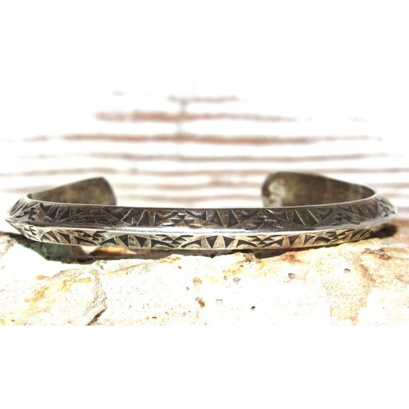 Navajo Sterling Carinated Ingot Double Sided Cuff Bracelet W. Secatero (1 of 4)