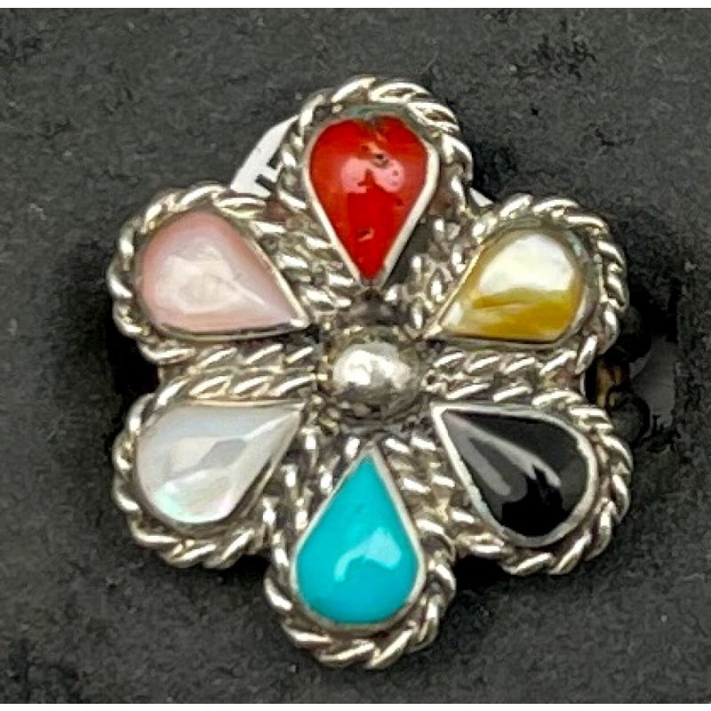 Zuni Cluster Ring Sz 6 Sterling Silver Turquoise Coral Spiny MOP: Fab colorful Native American Zuni sterling silver & multi stone cluster ring in size 6. The stones include turquoise, coral, onyx, mother of pearl, etc. Measures about 1" in diameter. Size 6.5. Marked
