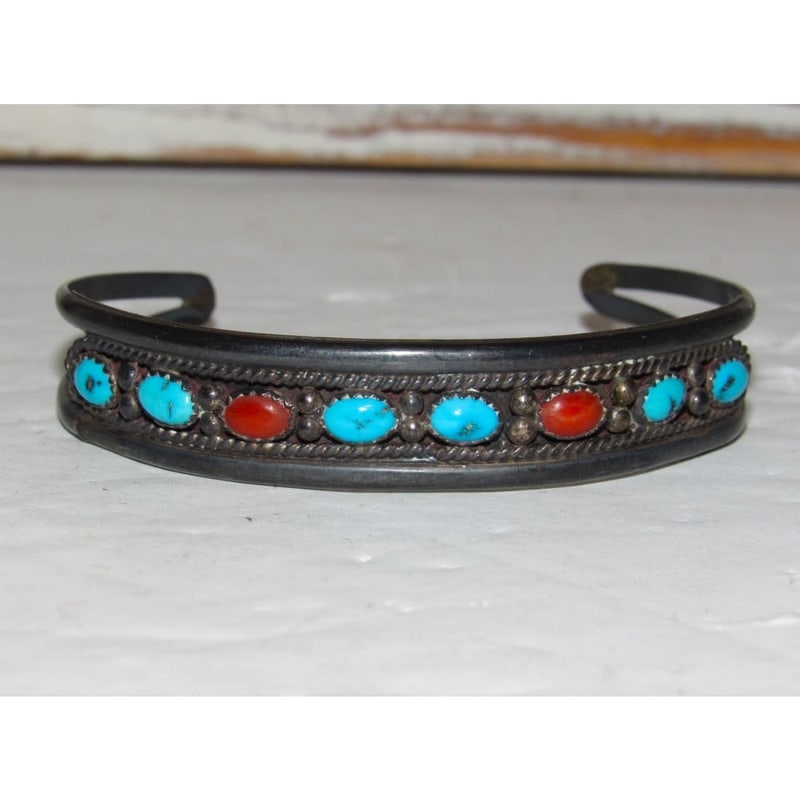 Old Pawn Navajo Carved Turquoise Coral Sterling Silver Stacker Cuff Bracelet (1 of 3)