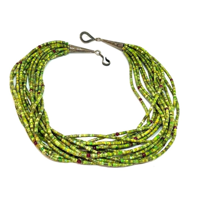 Navajo Gaspeite Multistrand Heishi Necklace Sterling Silver J. & F. Tsinijinnie: Phenomenal statement Navajo Gaspeite multistrand heishi necklace by the collectible Navajo artist Jeanne & Felix Tsinijinnie. The necklace features vibrant natural green gaspeite heishi beads accented