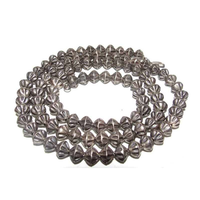 Vintage Navajo Pearls Necklace Sterling Silver Stamped Fluted Beads 24"L: Vintage Navajo Pearls Necklace Sterling Silver Stamped Fluted Beads 24"L. Phenomenal vintage Native American Navajo sterling silver fluted hand stamped beads Navajo pearls necklace. Hand made, hand st