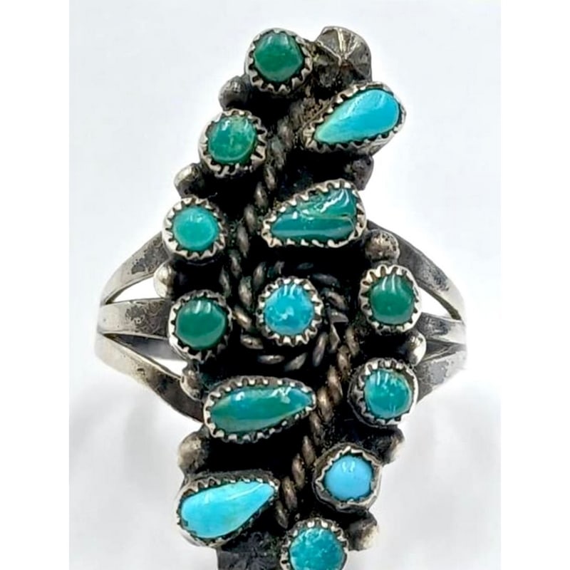 Old Pawn Zuni Snake Eye Turquoise Sterling Silver Ring Size 7 Native American: Stunning vintage Zuni sterling silver and "snake eye" turquoise ring in nice vintage condition. Size 7. Traditional "snake eye" design. Unmarked as most vintage Native American pieces and has been tes