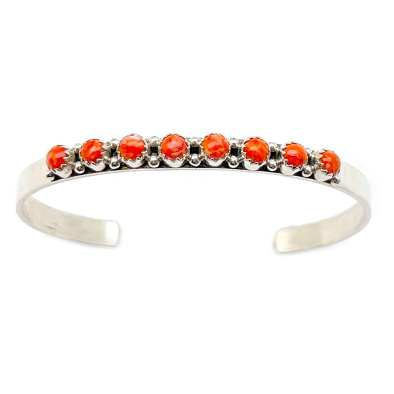 Navajo Orange Spiny Stacker Cuff Bracelet Sterling Silver S. Yazzie & G. Parker: Navajo Orange Spiny Stacker Cuff Bracelet Sterling Silver S. Yazzie & G. Parker. Fab Native American Navajo sterling silver and orange spiny oyster cuff bracelet by the Navajo artists Shona Yazzie and