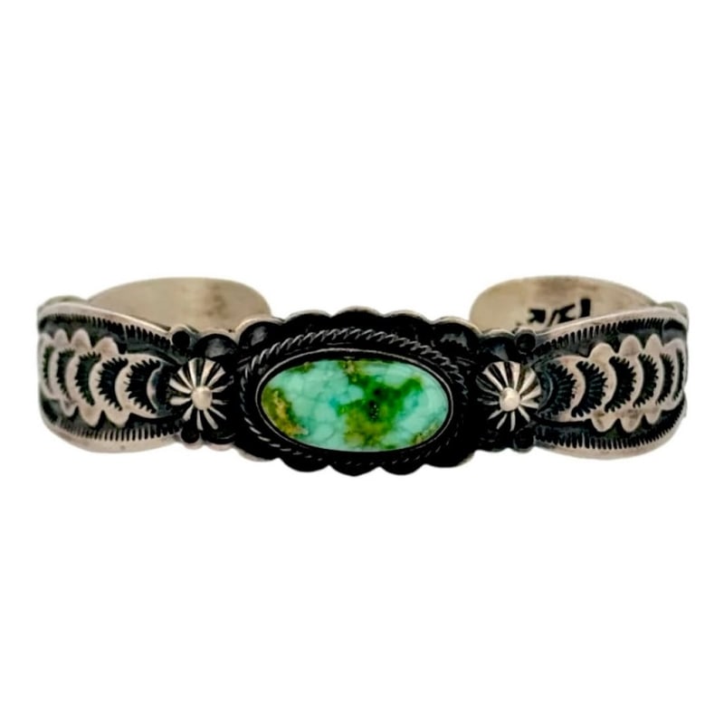 Navajo Sonoran Gold Turquoise Sterling Stacker Cuff Bracelet Ingot Bennie Ramone: Phenomenal sterling silver & Sonoran Gold mine green turquoise Native American Navajo stacker cuff bracelet by the Navajo artist Bennie Ramone. Wonderful craftsmanship and attention to detail, intrica