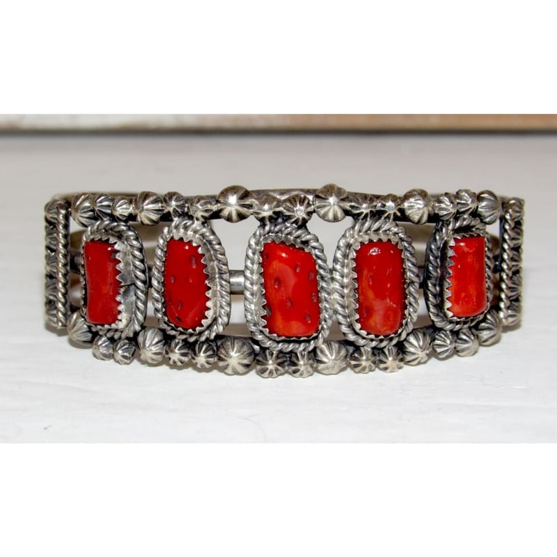 Vintage Navajo Mediterranean Coral Cuff Cluster Bracelet Sterling Silver: For your consideration is this fabulous vintage Navajo sterling silver and free form Mediterranean coral statement cuff bracelet. The bracelet features a traditional hand etched tribal design in sterl