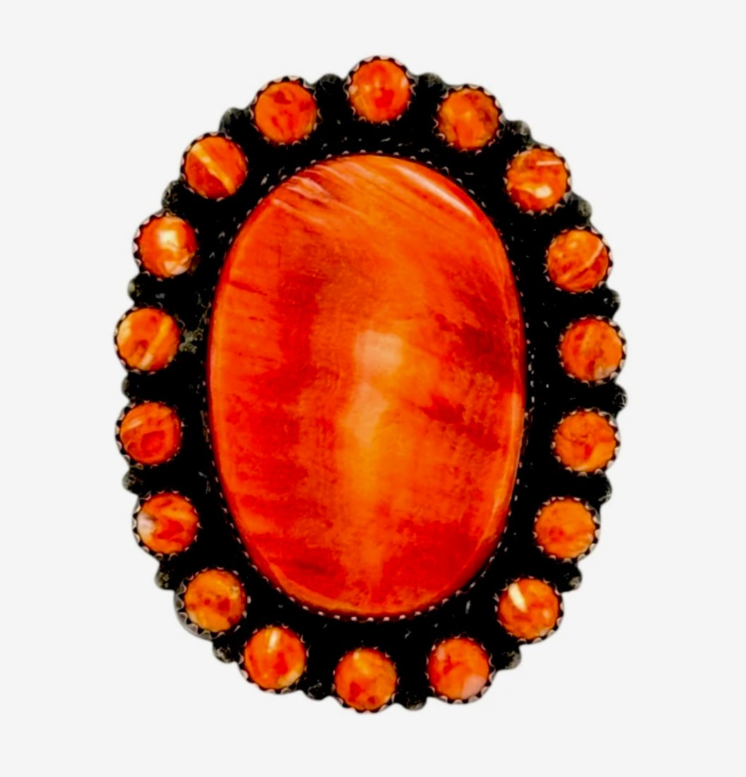 Massive Navajo Orange Spiny Cluster Ring Sz 8 Sterling Silver L Brown: Massive Navajo Orange Spiny Cluster Ring Sz 8 Sterling Silver L Brown. A SHOWSTOPPING example of classic Navajo cluster artistry by L. Brown — featuring a breathtaking blaze of rich orange spiny oys