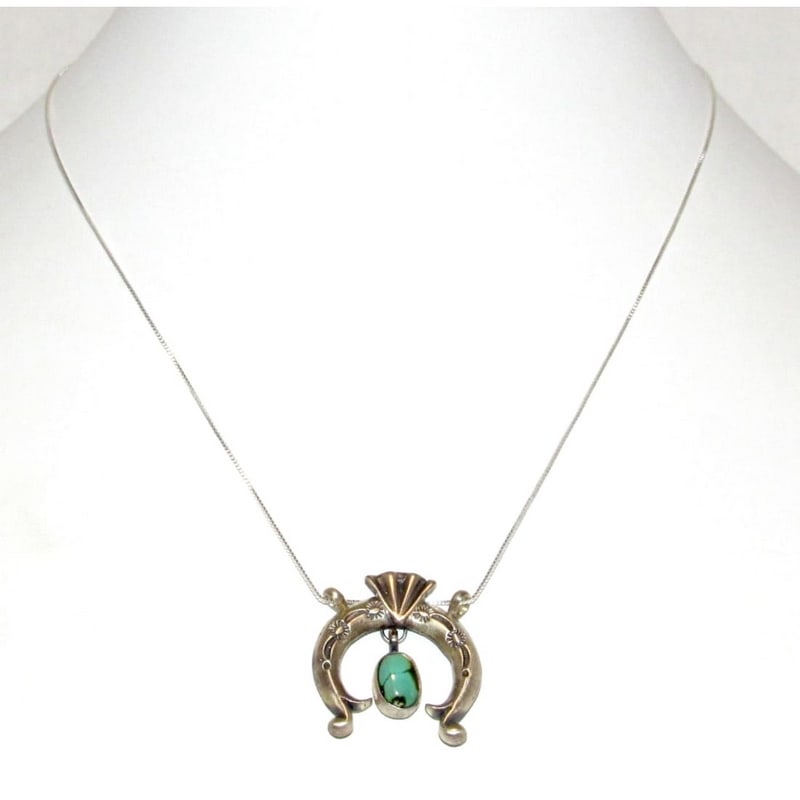 Navajo Royston Turquoise Naja Necklace Dainty Squash Blossom Sterling (1 of 4)
