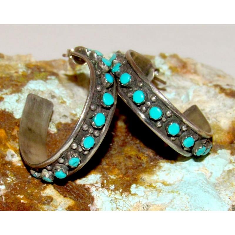 Vintage Zuni Snake Eye Turquoise Hoop Earrings 1 1/4" Diameter Sterling Silver (1 of 4)