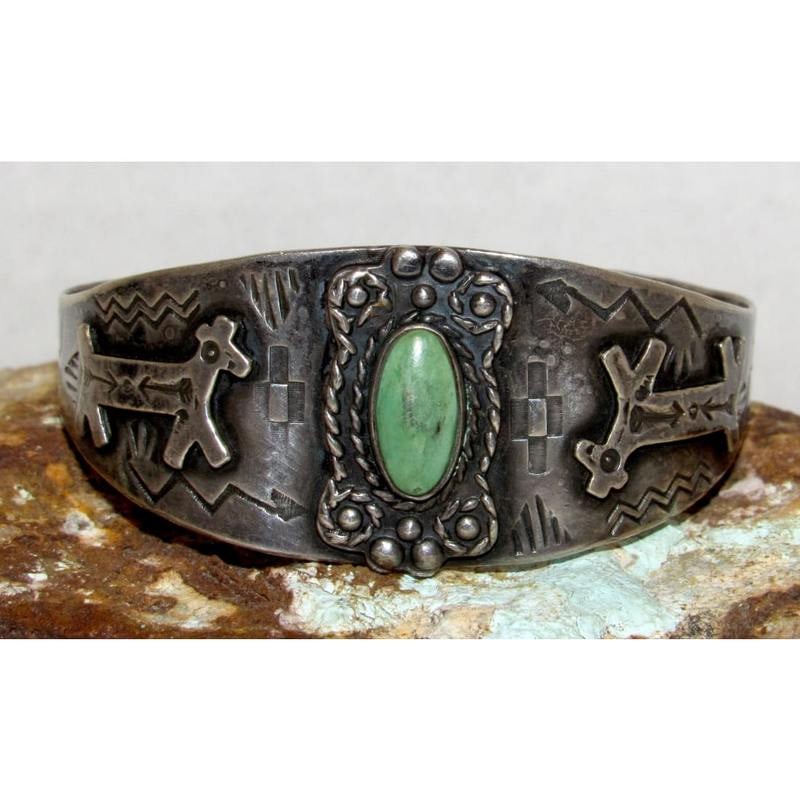 Fred Harvey Era Bracelet Navajo Sterling Turquoise Dog/Horse Snake Cuff Old Pawn: Fred Harvey Era Bracelet Navajo Sterling Turquoise Dog/Horse Snake Cuff Old Pawn. For your consideration is this stunning, rare example of vintage, collectible Native American Art. This fine, vintage,