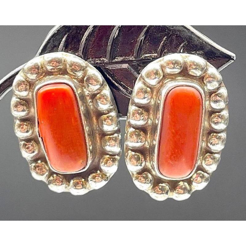 Vintage Navajo Coral Post Earrings Sterling Silver Wayne Aguilar Signed: Vintage Navajo Coral Post Earrings Sterling Silver by the highly collectible artist Wayne Aguilar. Signed on the back, these earrings are a strong example of classic Navajo coral jewelry, appealing to