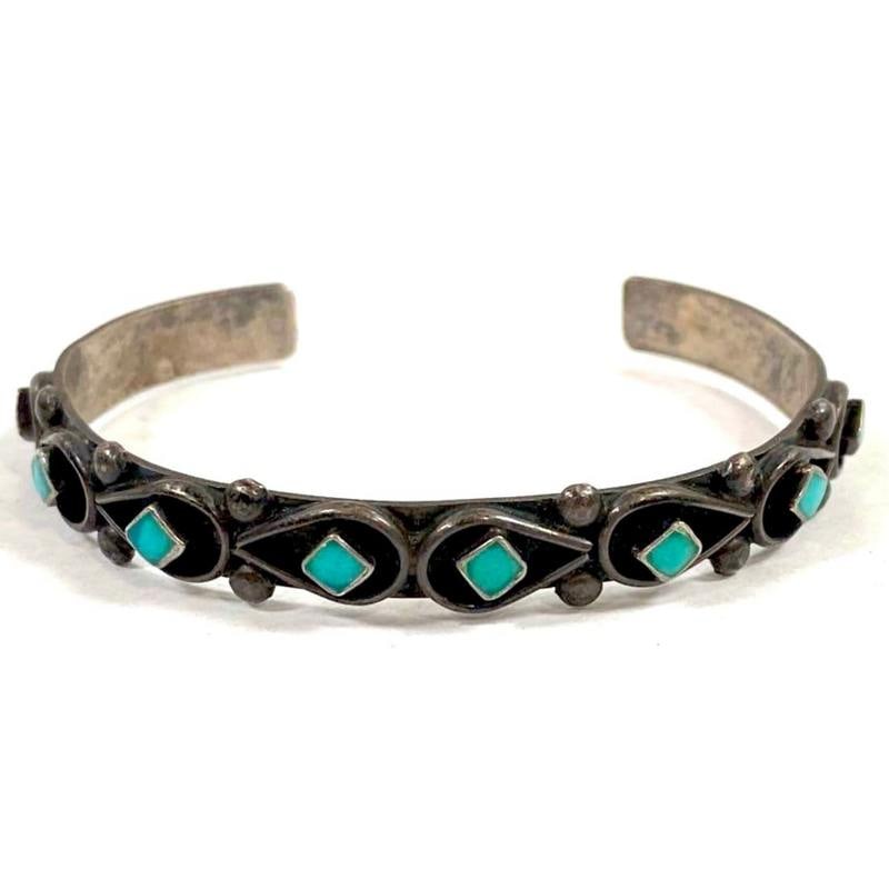 Old Pawn Zuni Turquoise Bracelet Sterling Silver Stacker Cuff Signed: Old Pawn Zuni Turquoise Bracelet Sterling Silver Stacker Cuff Signed. This one-of-a-kind early Zuni estate cuff is a masterclass in mid-century Southwestern artistry, handcrafted and signed by a maste