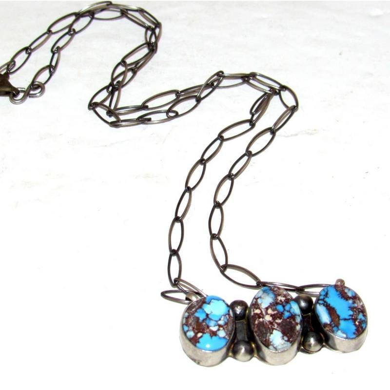 Navajo Golden Hills Turquoise Cluster Bar Necklace Sterling Silver S Skeets: Navajo Golden Hills Turquoise Cluster Bar Necklace Sterling Silver S Skeets. For your consideration is this stunning Navajo sterling silver and phenomenal Golden Hills turquoise in desirable lavender 