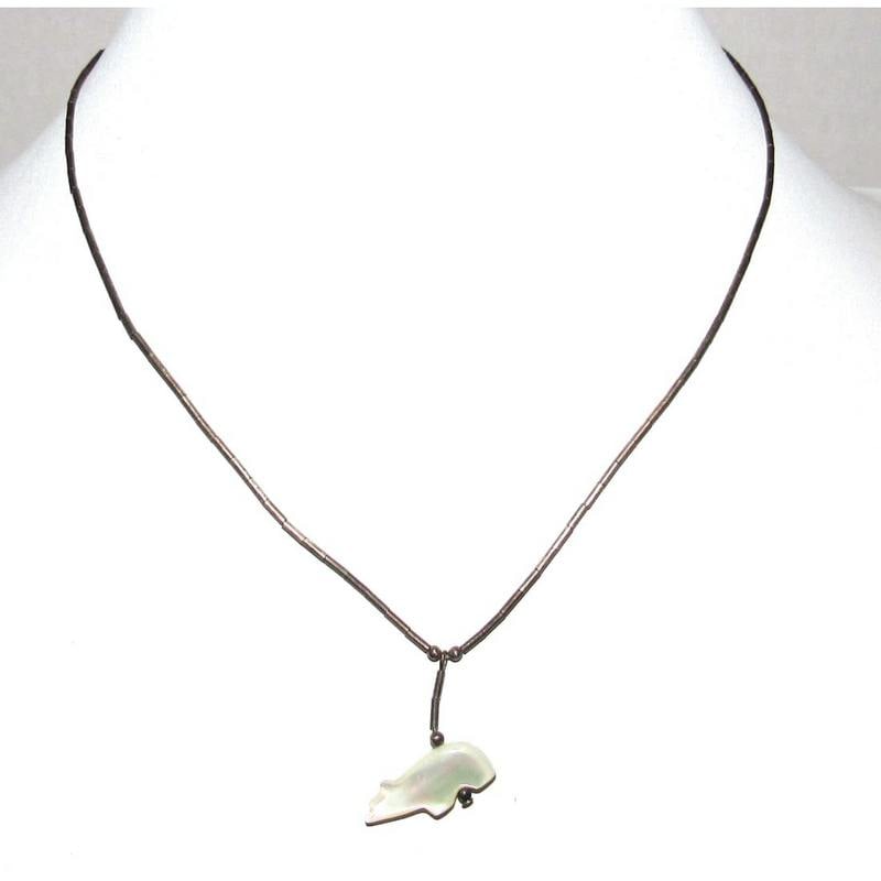 Zuni Liquid Silver Bear Fetish Necklace Sterling Silver Mother of Pearl (1 of 4)