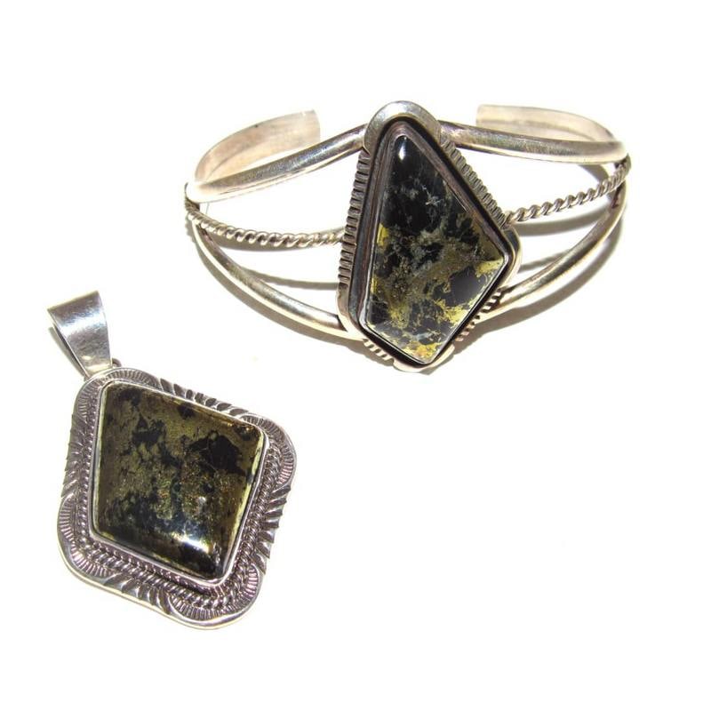 Vintage Navajo Pendant Bracelet Apache Gold Sterling Silver Set W. Denetdale: Phenomenal Navajo Apache Gold Pendant & Bracelet Set by Will DenetdaleA truly exceptional offering, this museum-worthy Navajo set showcases the masterful artistry of renowned silversmith Will Denetdal
