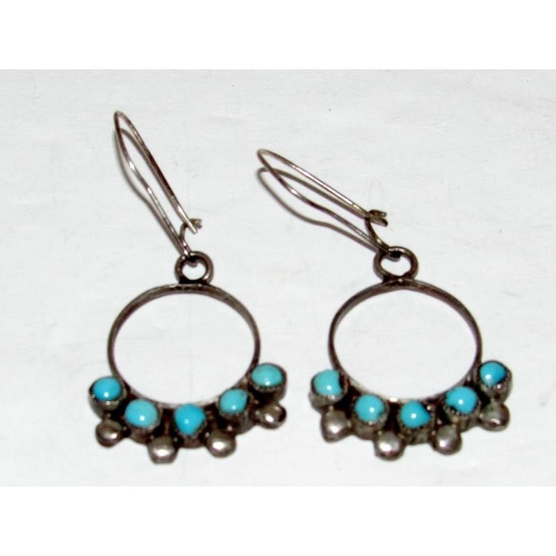 Old Pawn Zuni Snake Eye Turquoise Sterling Silver Dangle Earrings: Stunning vintage Zuni sterling silver and "snake eye" turquoise dangle earrings in nice vintage condition. The earrings measure about about 1 1/2" long total length. Traditional "snake eye" design. Un