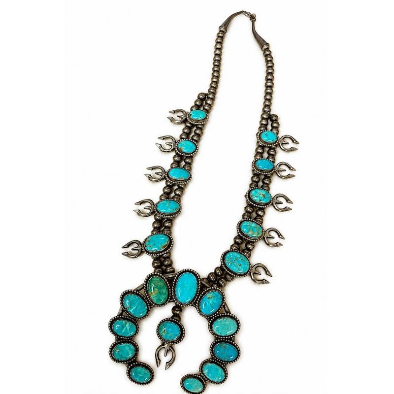 Vintage Navajo Squash Blossom Necklace Royston Turquoise Sterling Silver 256G R Willie: This is a phenomenal, heavyweight example of Navajo silversmithing, handcrafted by highly collectible Navajo artist Robert Willie and weighing an extraordinary 256 grams. This monumental vintage squas