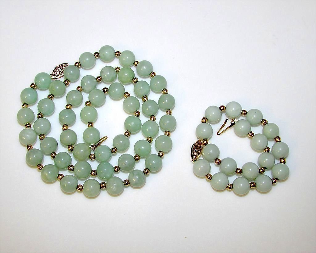 Vintage 14k Solid Gold Green Jade Necklace Bracelet (1 of 1)