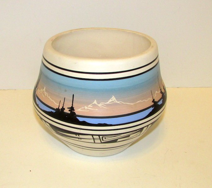 Vintage Navajo Large Cedar Mesa Pottery (1 of 2)