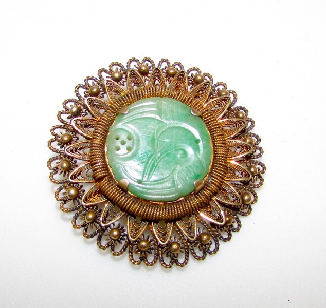Antique Green Carved Chinese Jade Sterling Brooch (1 of 2)