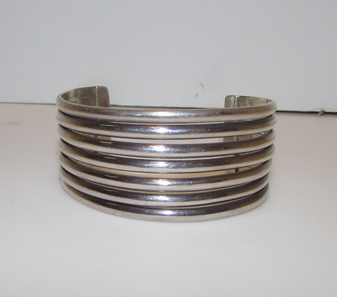 Vintage Taxco Sterling Heavy Cuff (1 of 2)