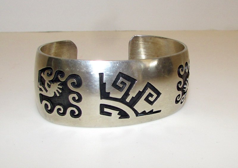 Native American Sterling Hopi Kokopelli Bracelet (1 of 1)