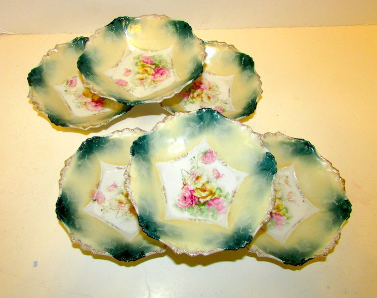 Antique RS Prussia Berry Bowls (1 of 2)
