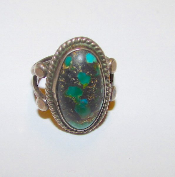 Old Pawn Navajo Sterling Turquoise Ring (1 of 1)