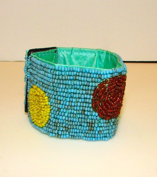 Old Pawn Beaded Plain Indians Bracelet (1 of 1)