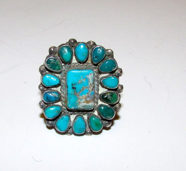 Old Pawn Zuni Sterling Turquoise Rozette Ring Size 7 (1 of 2)