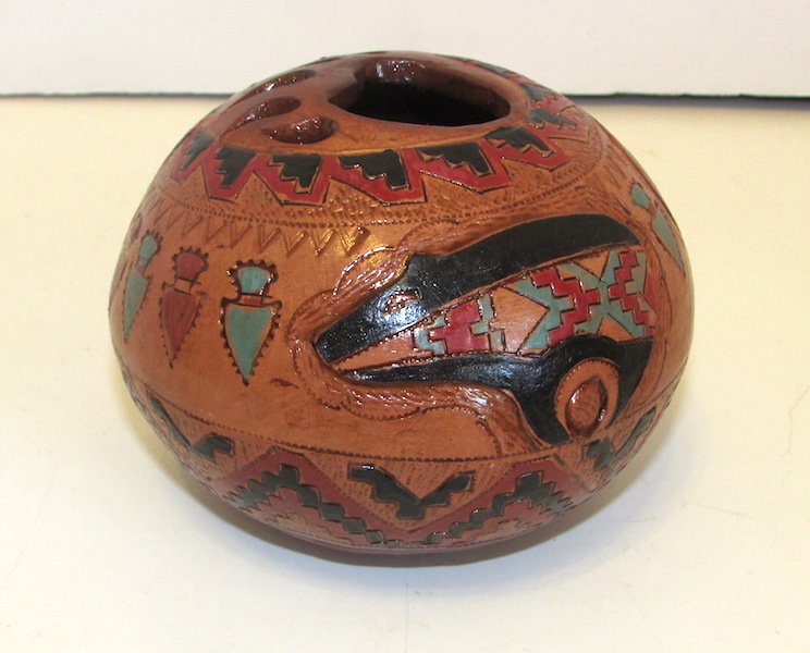 Navajo Bear Pottery Ken Irene White (1 of 4)