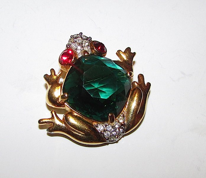 SWAROVSKI Designer Frog Brooch (1 of 2)