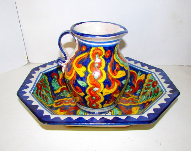 Vintage Talavera Mexican Pottery Water Pitcher Basin (1 of 2)