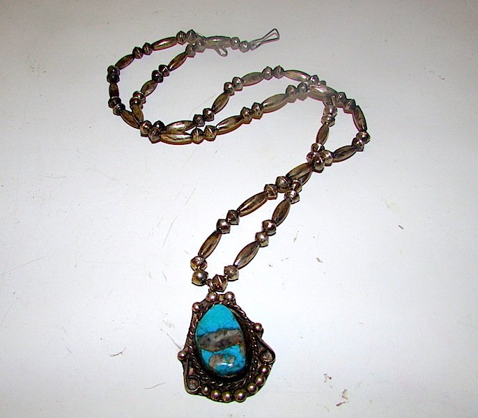 Old Pawn Navajo Sterling Turquoise Necklace (1 of 2)