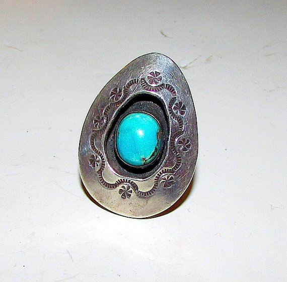 Vintage Old Pawn Native American Navajo Sterling Silver (1 of 1)