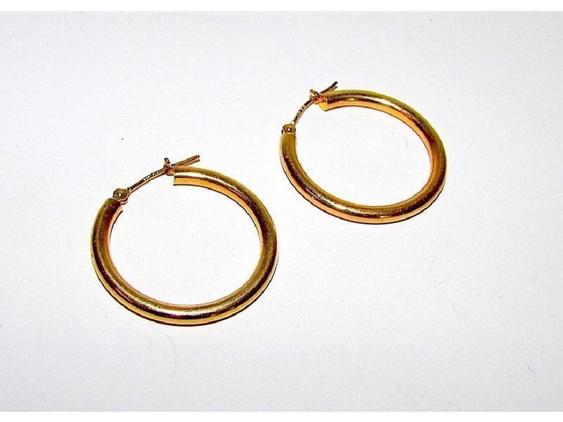 14K Yellow Gold 1" Hoop Earrings Hallmarked JCM Fine: For your consideration is superb vintage 14K yellow gold 1" hoop earrings in wonderful vintage condition. These elegant beauties feature a timeless hoop design and are hallmarked 14K Gold and JCM. The